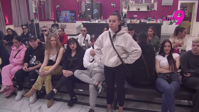 TAMARIN USB PADA U VODU?! Mina i Asmin udružili snage protiv Anite, pa žestoko udarili na njenu najbolju drugaricu, Aneli dodatno raspalila vatru: Ona je običan fanatik! (VIDEO)