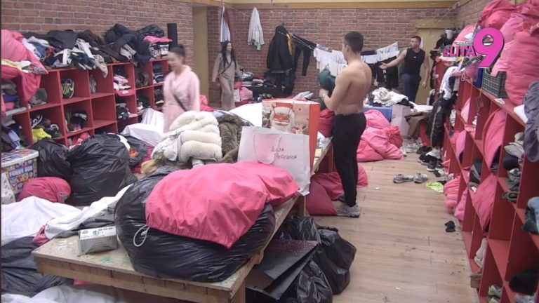 MINA ĆE DA POŠIZI 😅 Viktor flertuje sa Majom 😲