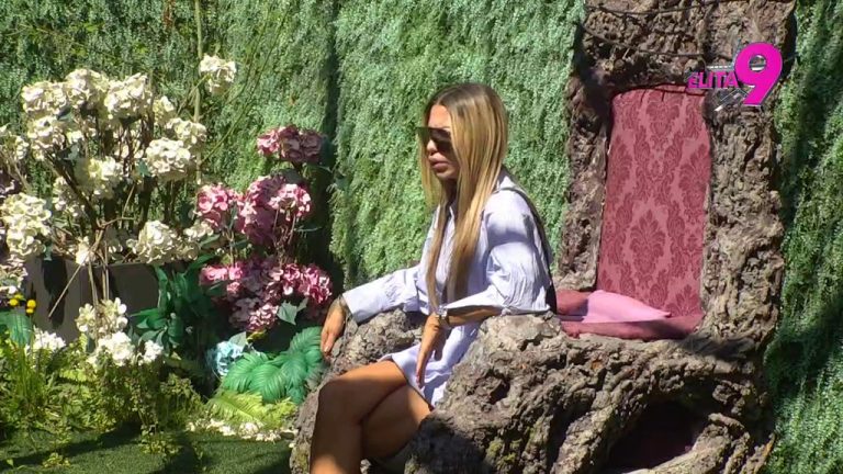 Stanija je bacila oko na Apolona jer on i ja imamo podršku! Aneli ubeđena da Dobrojevićka MUVA Anđela SVIMA U INAT! A Maju i Alibabu razbucala: Prljavi, čupavi, gadni… (VIDEO)