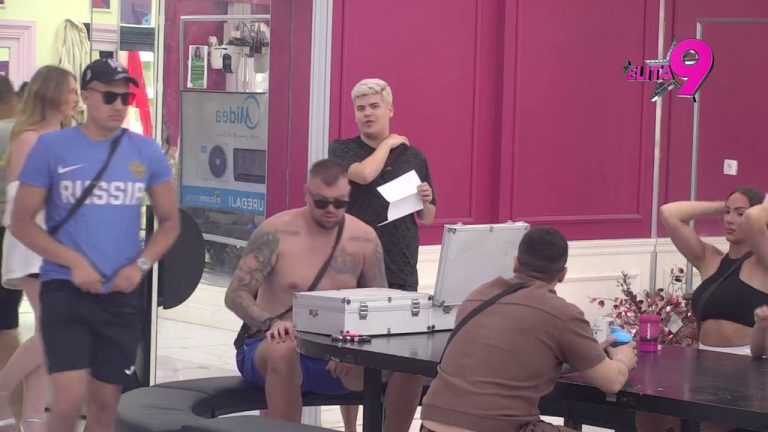 SVI NA PINK! Kreće Uroševa podela budžeta, leteće perje po Beloj kući!