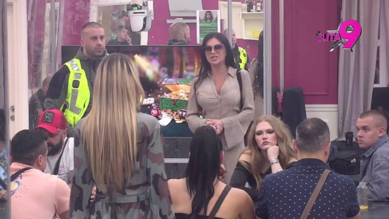 DŽINOVSKA TORTA stigla na adresu Bele kuće, evo ko je slavljenik 🤩