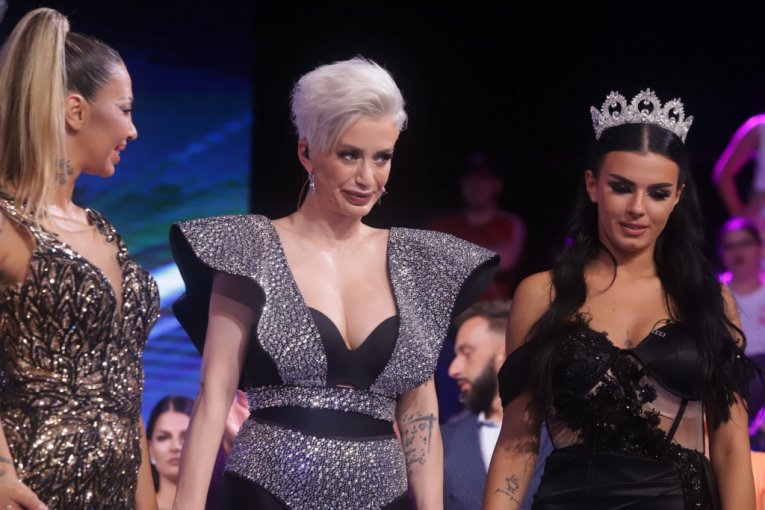 SVI BRUJE O DISKVALIFIKACIJI TRUDNE ANITE! Evo šta se dešava sa Stanojlovićevom, nakon izbacivanja takmičarka razvezala jezik – ANELI ĆE DA POBEDI!